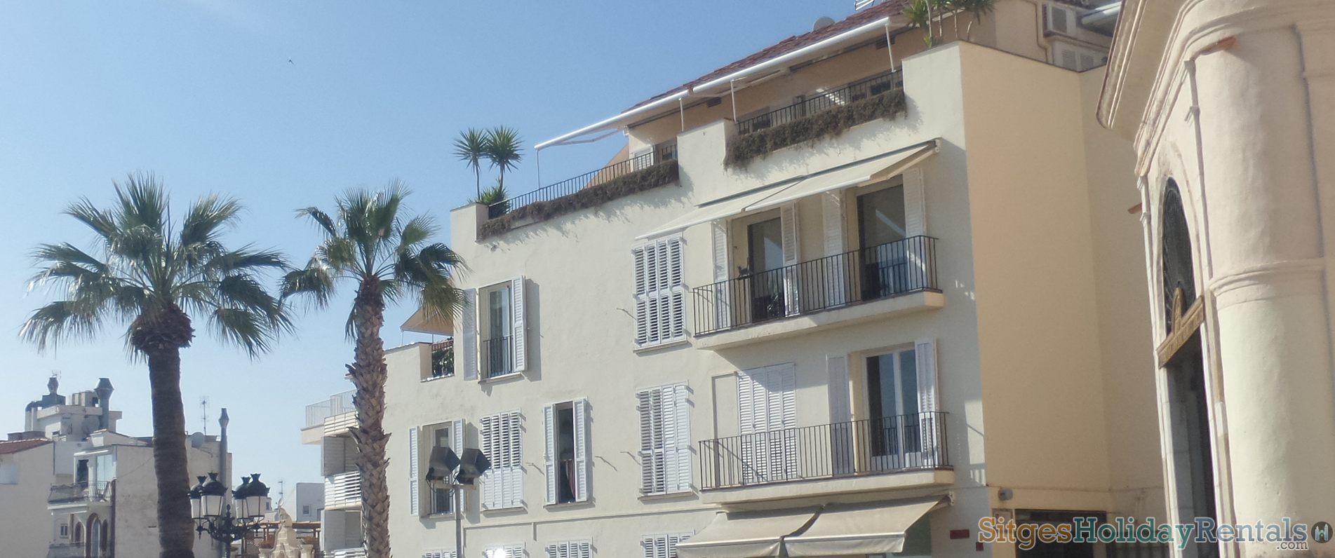 http://sitgeswinterrentals.com/wp-content/uploads/2017/07/sitges-rooms-rentals-slidea.png